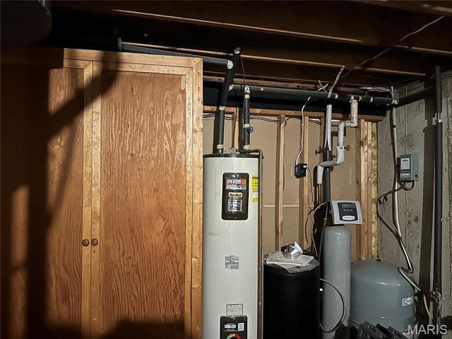 1867 Hecker Road, Owensville, MO 65066