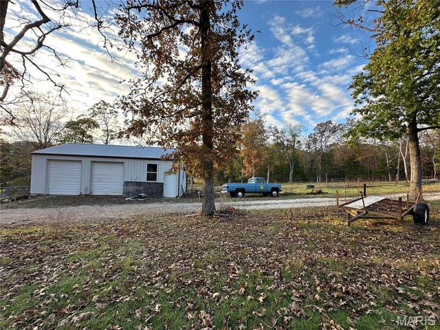 1867 Hecker Road, Owensville, MO 65066