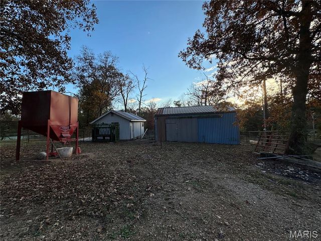 1867 Hecker Road, Owensville, MO 65066