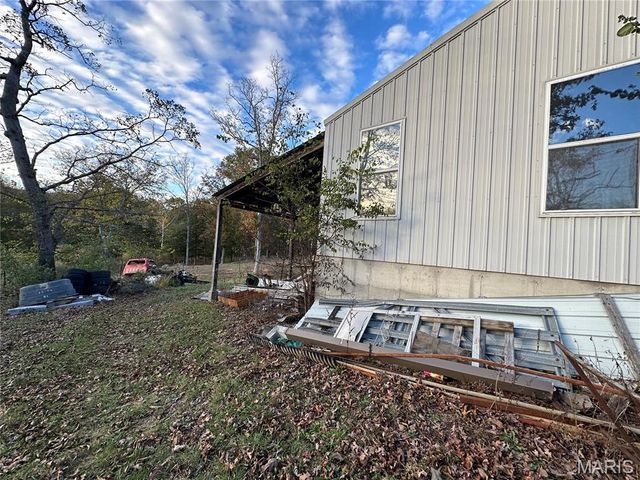 1867 Hecker Road, Owensville, MO 65066