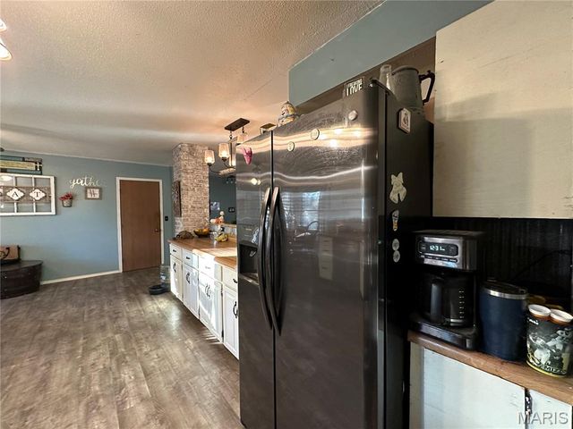 1867 Hecker Road, Owensville, MO 65066