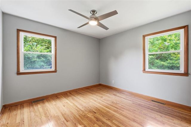 1001 Stafford Drive, Pleasant Hill, MO 64080