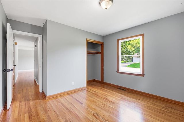 1001 Stafford Drive, Pleasant Hill, MO 64080