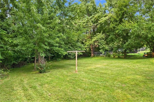 1001 Stafford Drive, Pleasant Hill, MO 64080