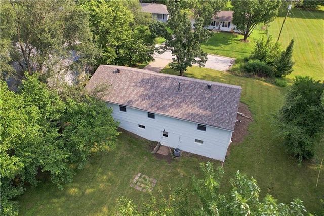 1001 Stafford Drive, Pleasant Hill, MO 64080