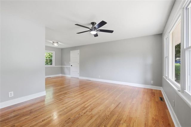 1001 Stafford Drive, Pleasant Hill, MO 64080