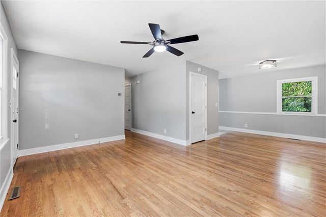 1001 Stafford Drive, Pleasant Hill, MO 64080