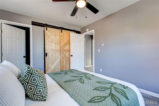 8 Maple Street, Moro, IL 62067