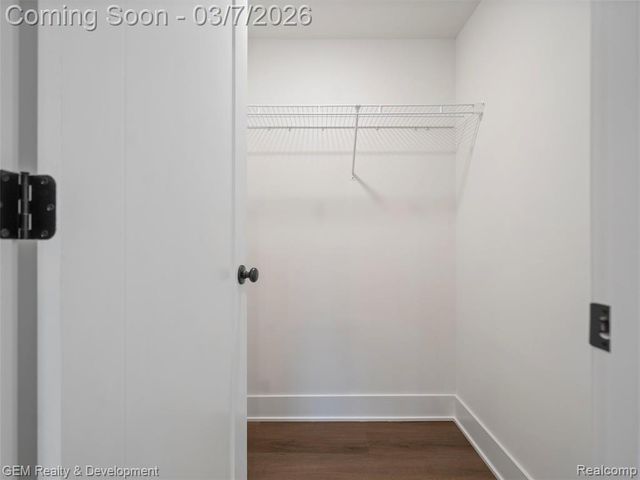 508 Village Lane, Milford, MI 48381