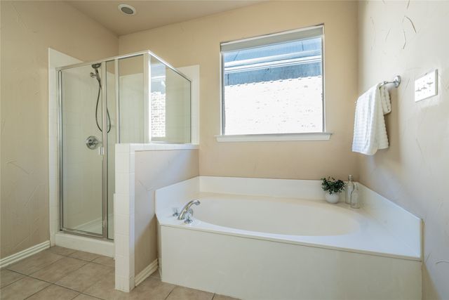 4115 Creek Hill Lane, Corinth, TX 76208