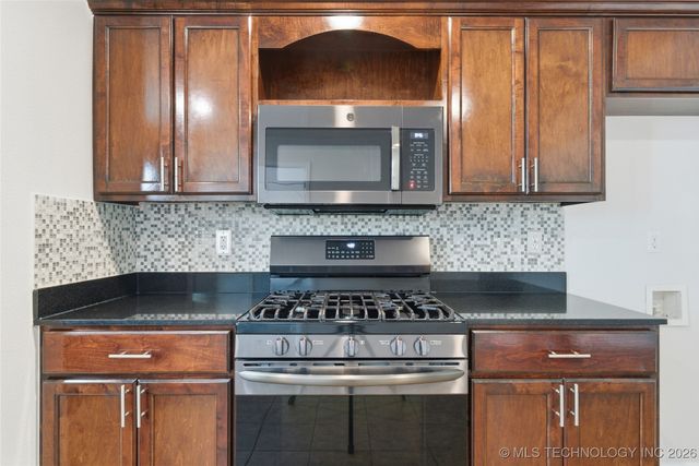 10701 N 152nd Avenue, Owasso, OK 74055