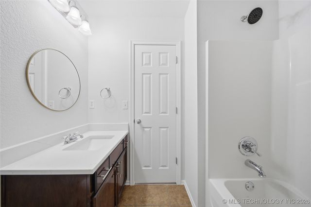 10701 N 152nd Avenue, Owasso, OK 74055