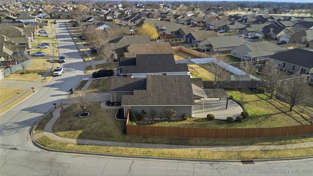 10701 N 152nd Avenue, Owasso, OK 74055