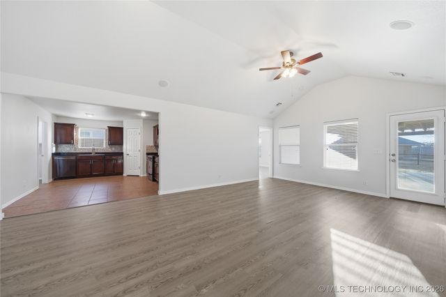 10701 N 152nd Avenue, Owasso, OK 74055