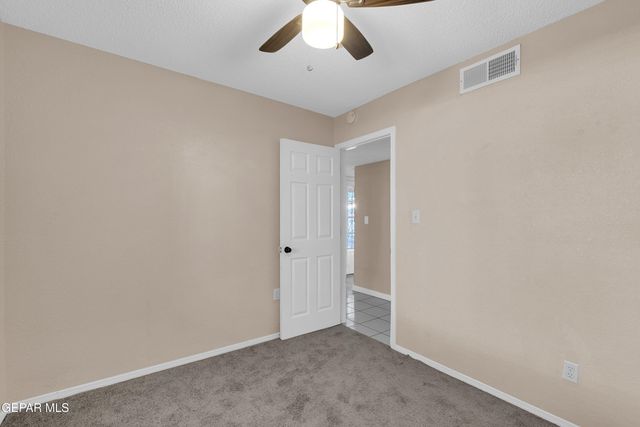 12085 Autumn Gate Drive, El Paso, TX 79936