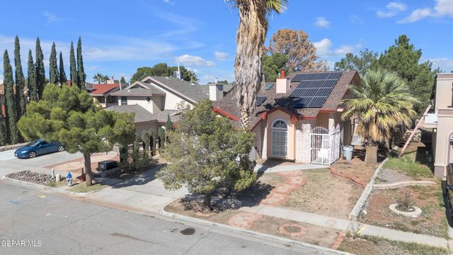 12085 Autumn Gate Drive, El Paso, TX 79936