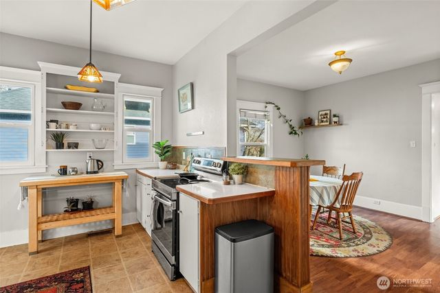 3630 E J St, Tacoma, WA 98404