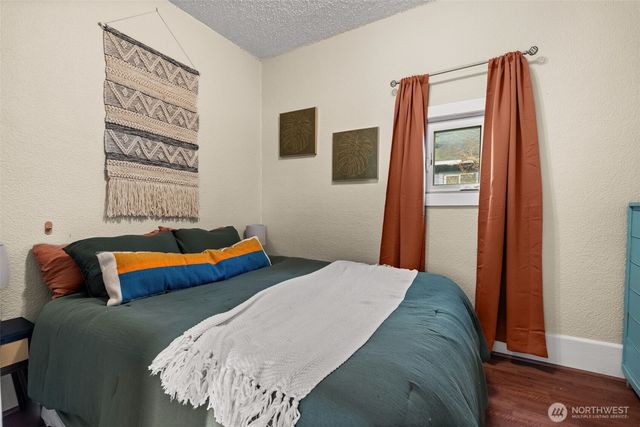 3630 E J St, Tacoma, WA 98404