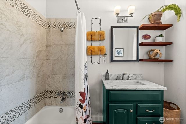 3630 E J St, Tacoma, WA 98404