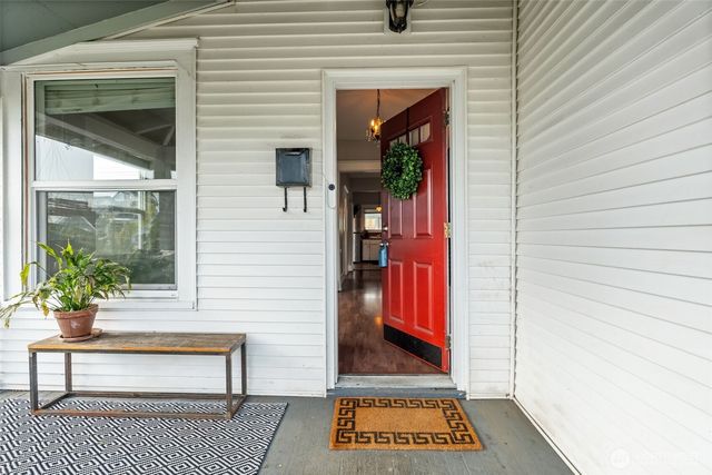 3630 E J St, Tacoma, WA 98404