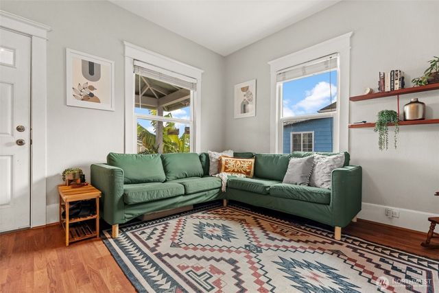 3630 E J St, Tacoma, WA 98404