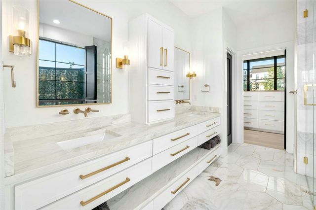 559 Cypress Springs DR, Driftwood, TX 78619