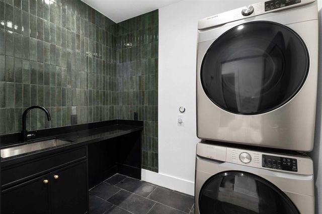 559 Cypress Springs DR, Driftwood, TX 78619