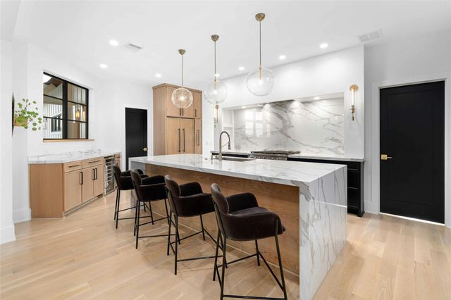 559 Cypress Springs DR, Driftwood, TX 78619