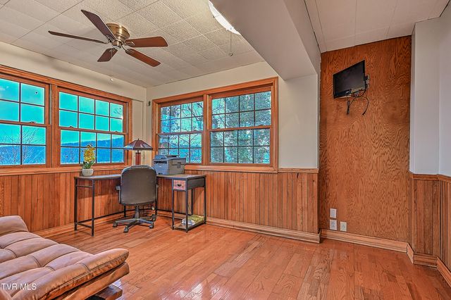 125 Shirley Street, Gray, TN 37615