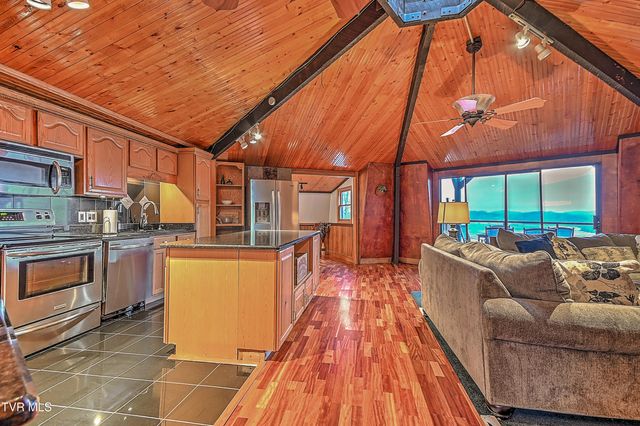 125 Shirley Street, Gray, TN 37615