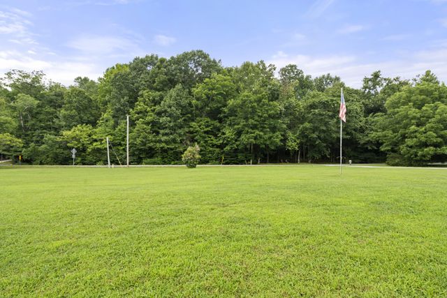 1355 Turkey Creek Rd, Dickson, TN 37055