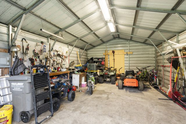 1355 Turkey Creek Rd, Dickson, TN 37055