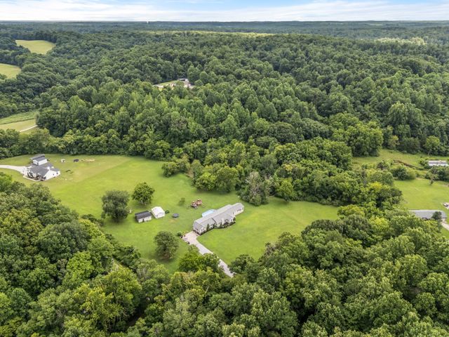 1355 Turkey Creek Rd, Dickson, TN 37055