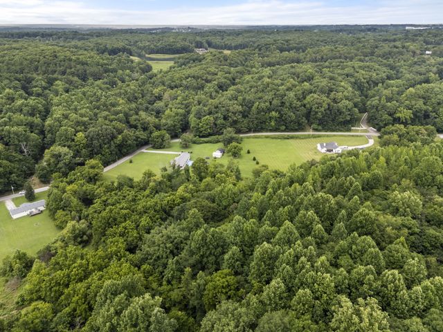 1355 Turkey Creek Rd, Dickson, TN 37055