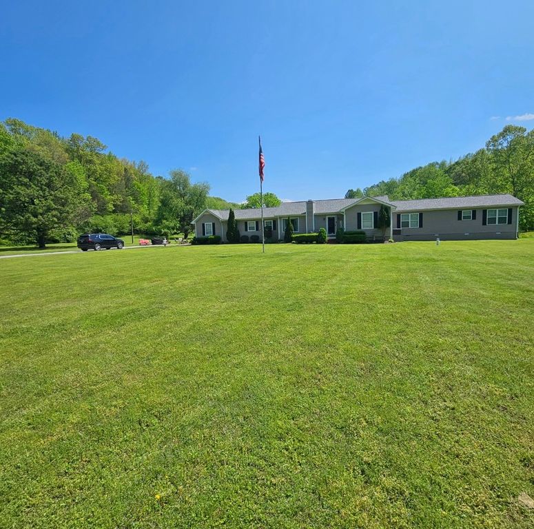 1355 Turkey Creek Rd, Dickson, TN 37055