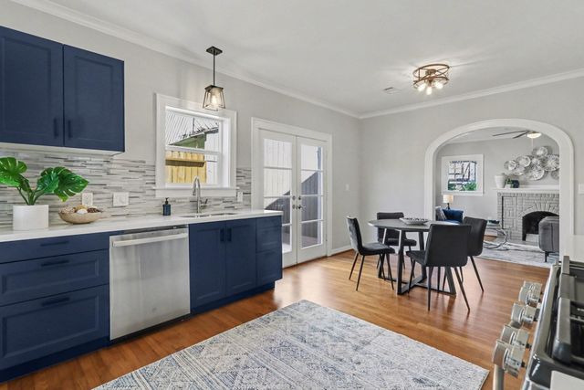1901 Lexington Street, Houston, TX 77098