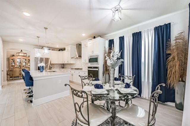 6214 Camden Shore, Manvel, TX 77578