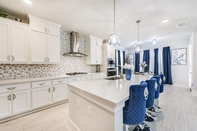 6214 Camden Shore, Manvel, TX 77578