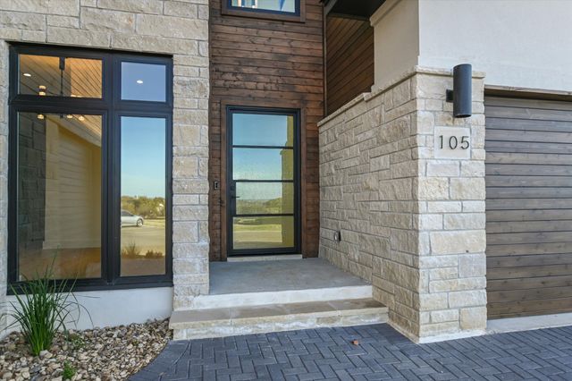 105 Via Roma Court, Horseshoe Bay, TX 78657