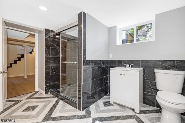 36 Lake St, Nutley Twp., NJ 07110