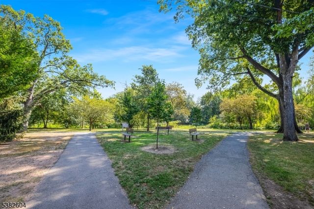 36 Lake St, Nutley Twp., NJ 07110