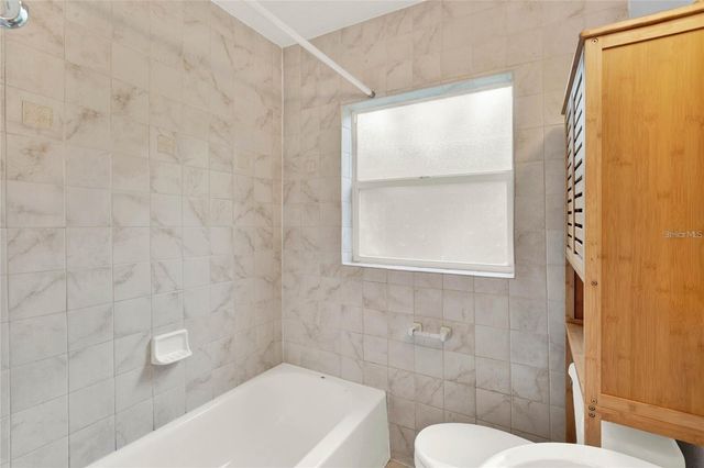 1020 ALBA DRIVE, Orlando, FL 32804