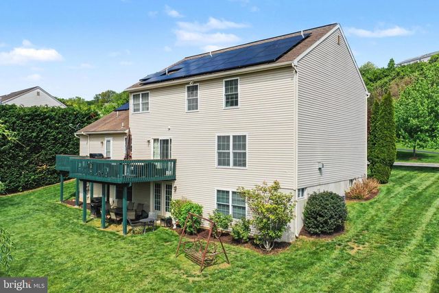 6 HILGERT AVE, Shillington, PA 19607