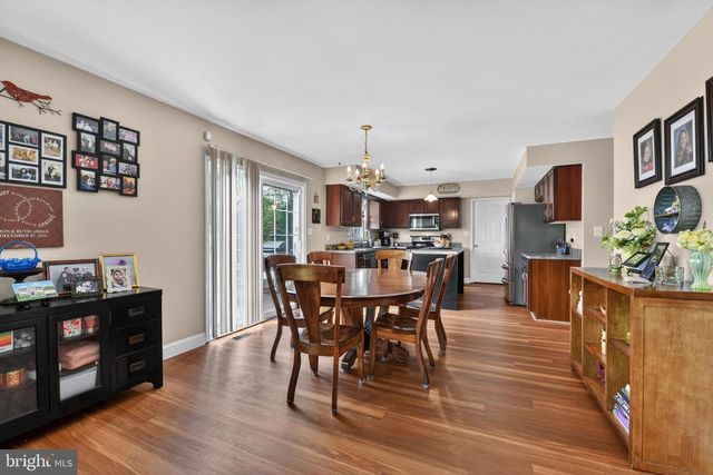 6 HILGERT AVE, Shillington, PA 19607