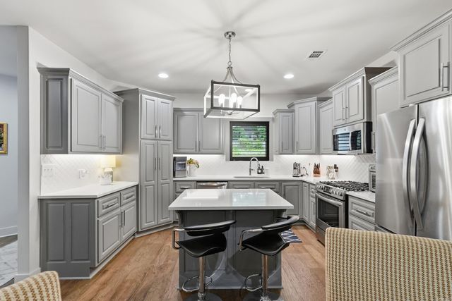 810 Atkins Road, Little Rock, AR 72211