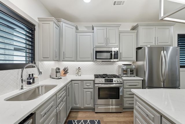 810 Atkins Road, Little Rock, AR 72211
