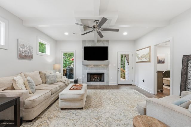 810 Atkins Road, Little Rock, AR 72211