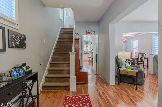 39 Hobart St, Ridgefield Park Village, NJ 07660