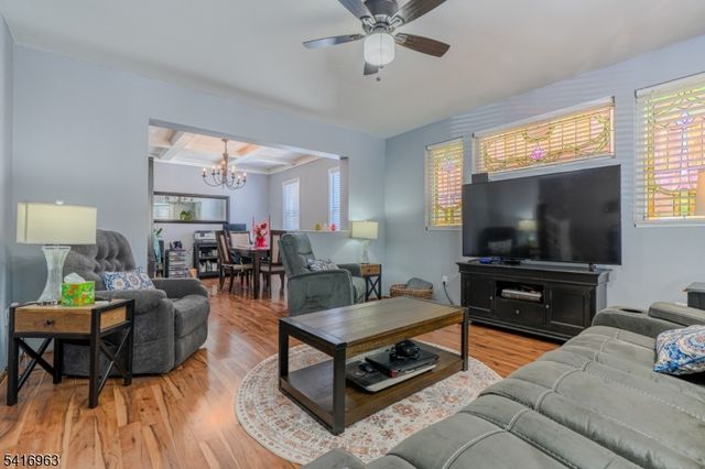 39 Hobart St, Ridgefield Park Village, NJ 07660