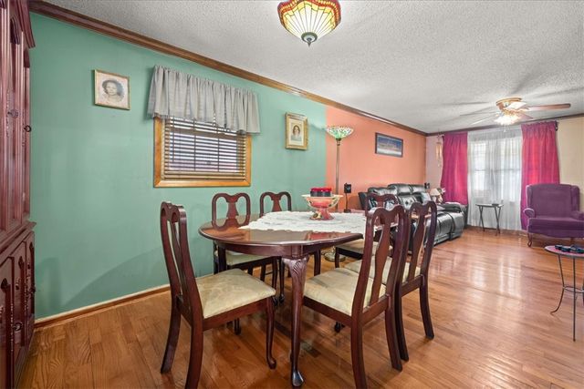 958 Avondale Drive, Seneca, SC 29678